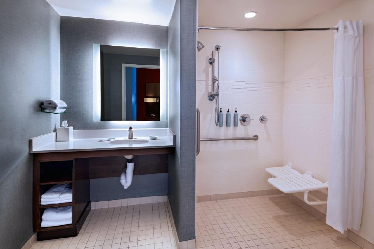 Residence Inn By Marriott Omaha Aksarben Village Kültér fotó