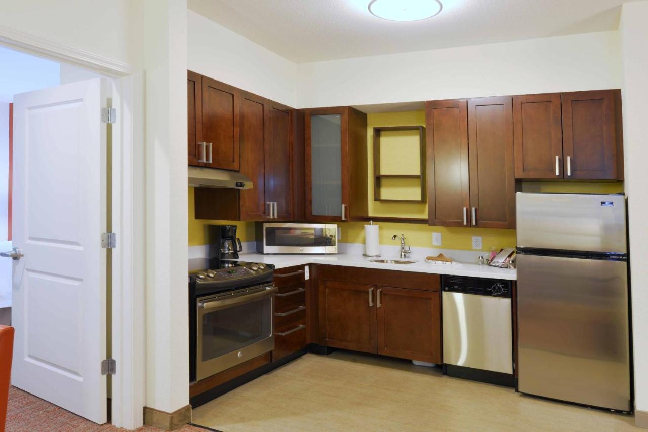 Residence Inn By Marriott Omaha Aksarben Village Kültér fotó